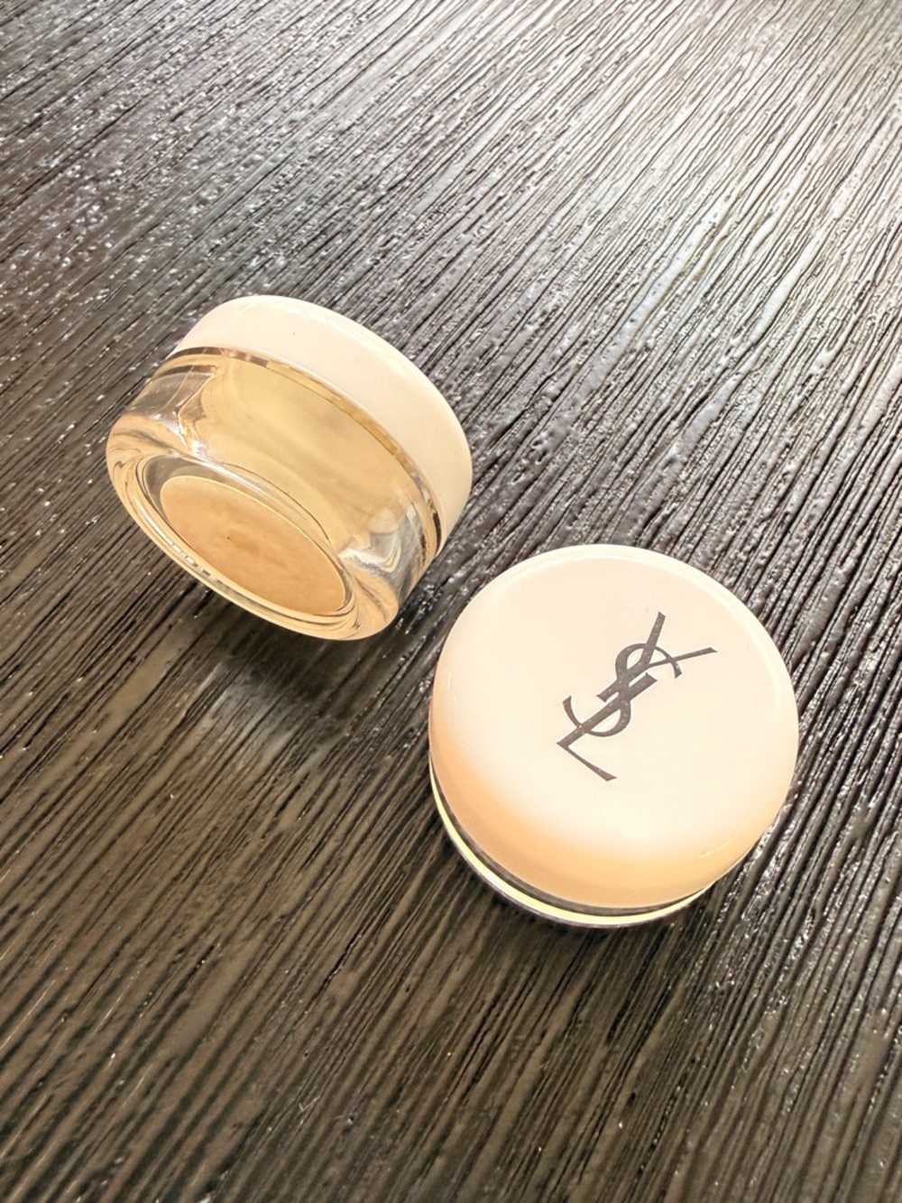 Yves Saint Laurent Compact Pots - 22